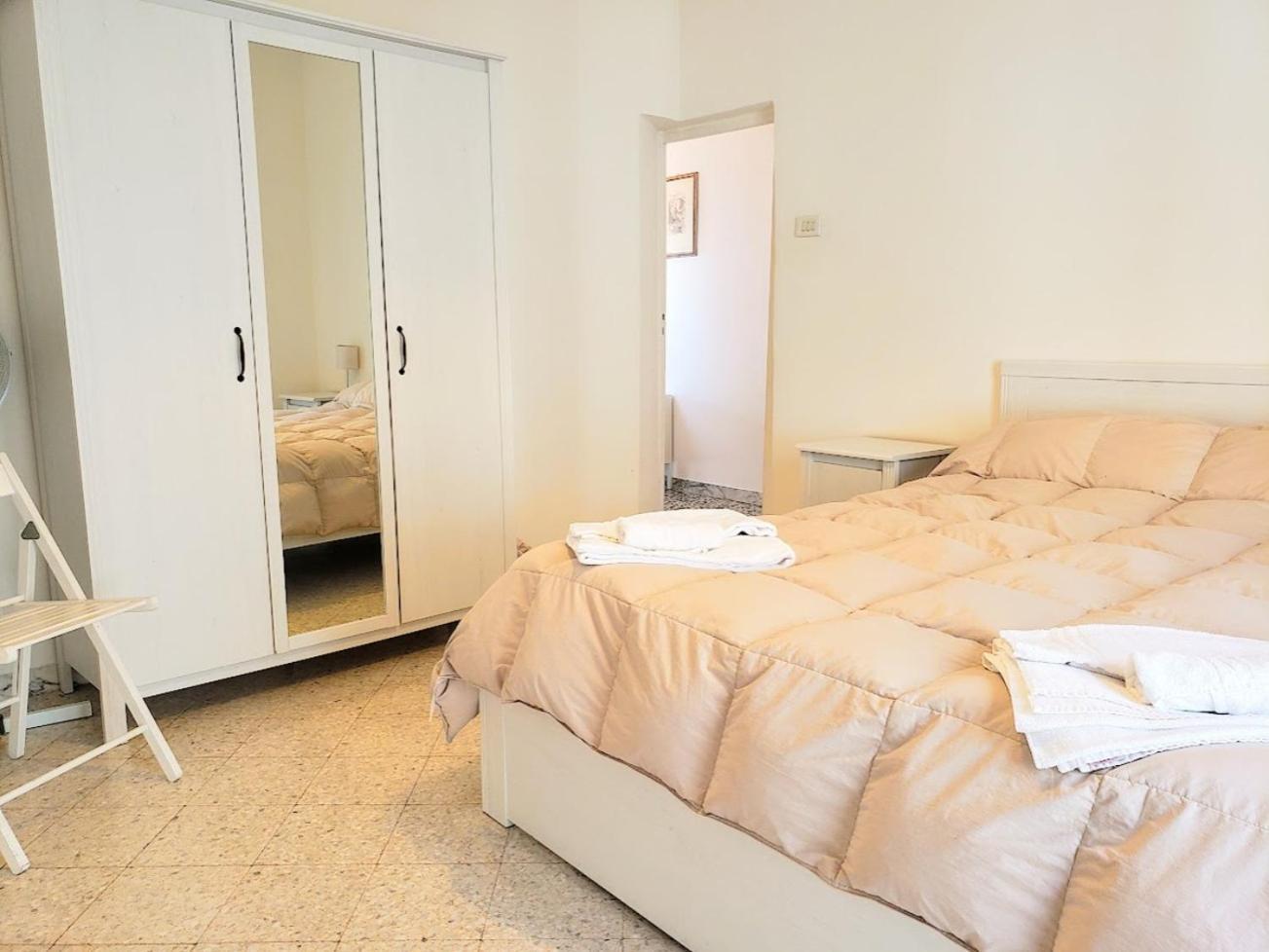 Suite Rotari - Affitti Brevi Italia Monte SantʼAngelo Buitenkant foto