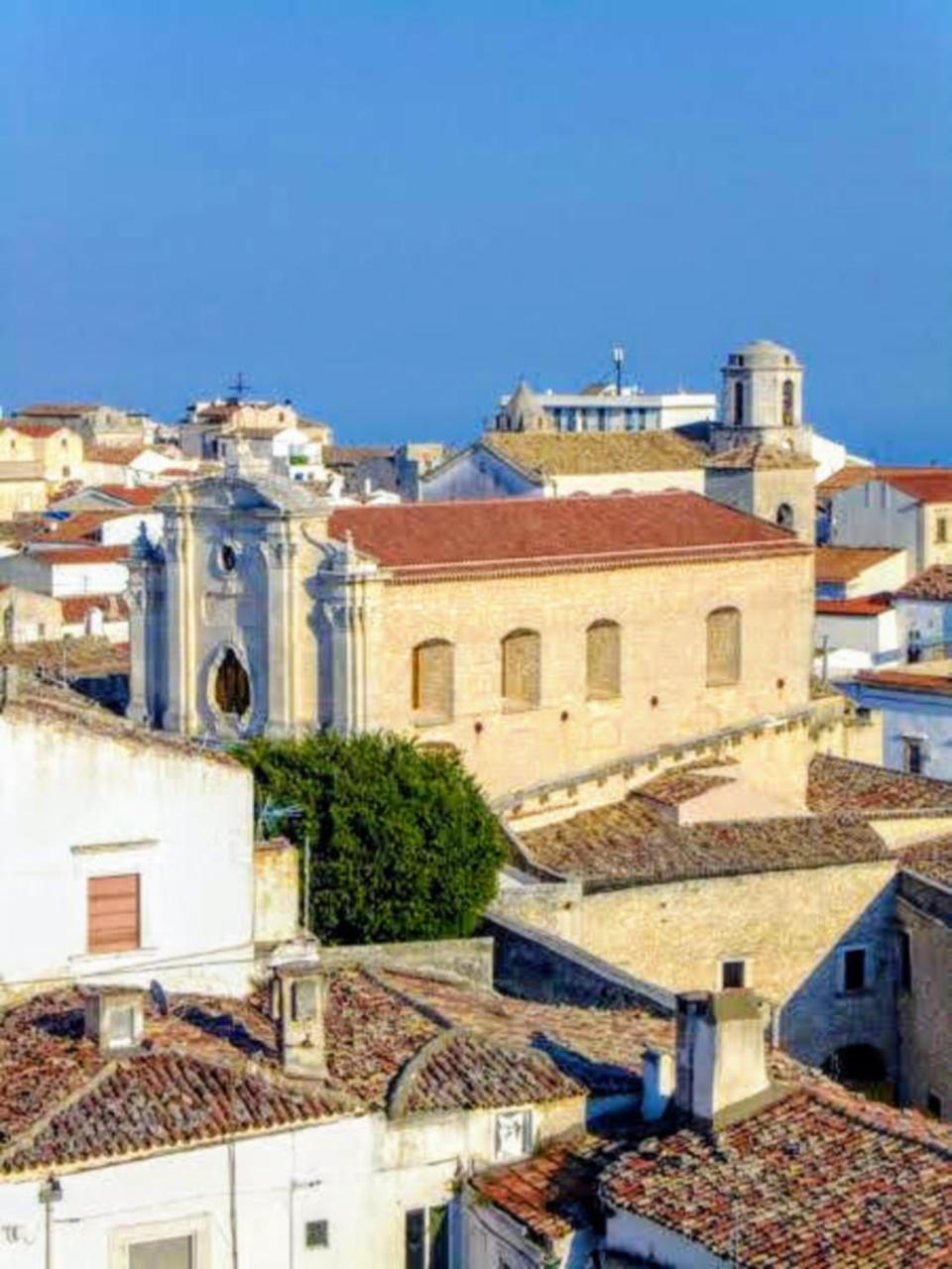 Suite Rotari - Affitti Brevi Italia Monte SantʼAngelo Buitenkant foto
