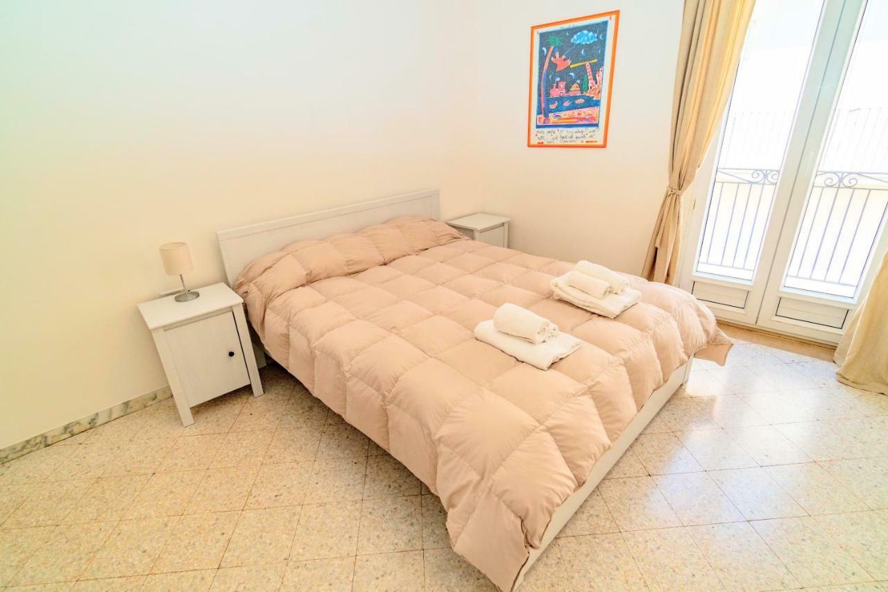 Suite Rotari - Affitti Brevi Italia Monte SantʼAngelo Buitenkant foto