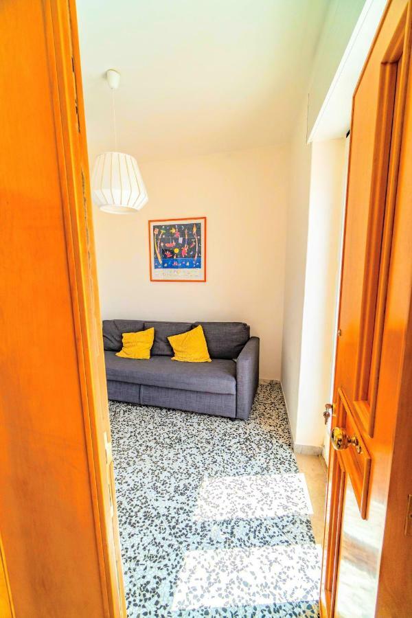 Suite Rotari - Affitti Brevi Italia Monte SantʼAngelo Buitenkant foto